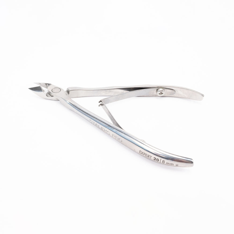 Pince à cuticules professionnelle - EXPERT 20 (8mm)  - 2