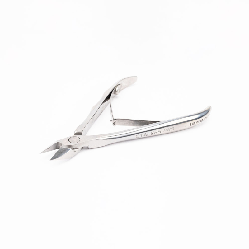 Pince à cuticules professionnelle - EXPERT 20 (8mm)  - 1
